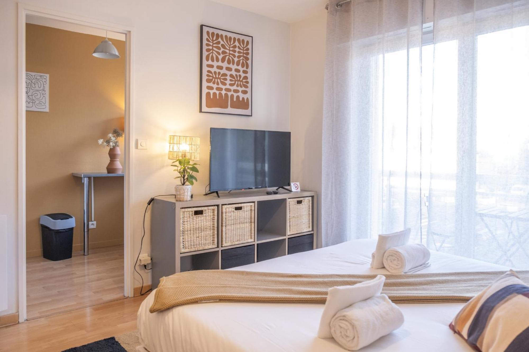 Parking - L'Ambre - Balcon Apartment Strasbourg Exterior photo