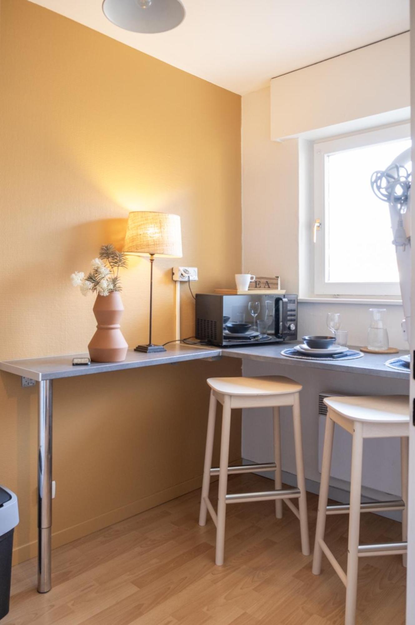 Parking - L'Ambre - Balcon Apartment Strasbourg Room photo